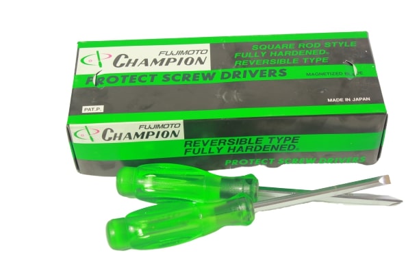 SKI - สกี จำหน่ายสินค้าหลากหลาย และคุณภาพดี | CHAMPION ไขควงหัวสลับ ไม่ทลุ 4นิ้ว SF600 (กล่องเขียว) (ราคาต่ออัน , 1 กล่องมี 12 อัน)